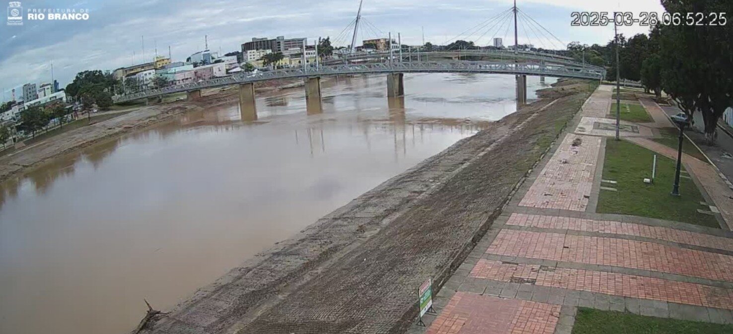 Rio Acre registra 10,80 metros e mantém sinal de vazante na capital
