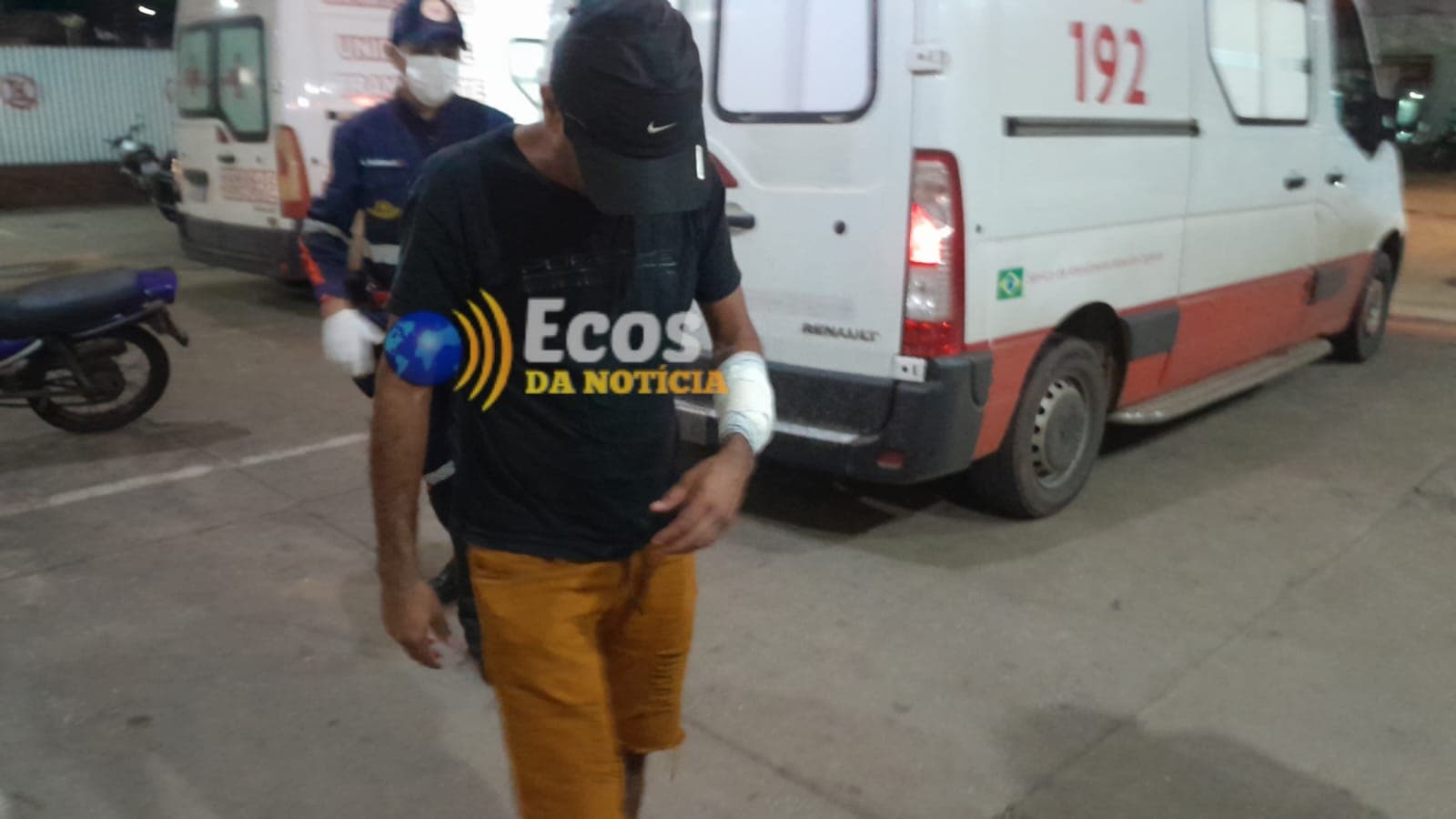 Homem é ferido a golpes de ripa e faca após tentar separar briga em Rio Branco