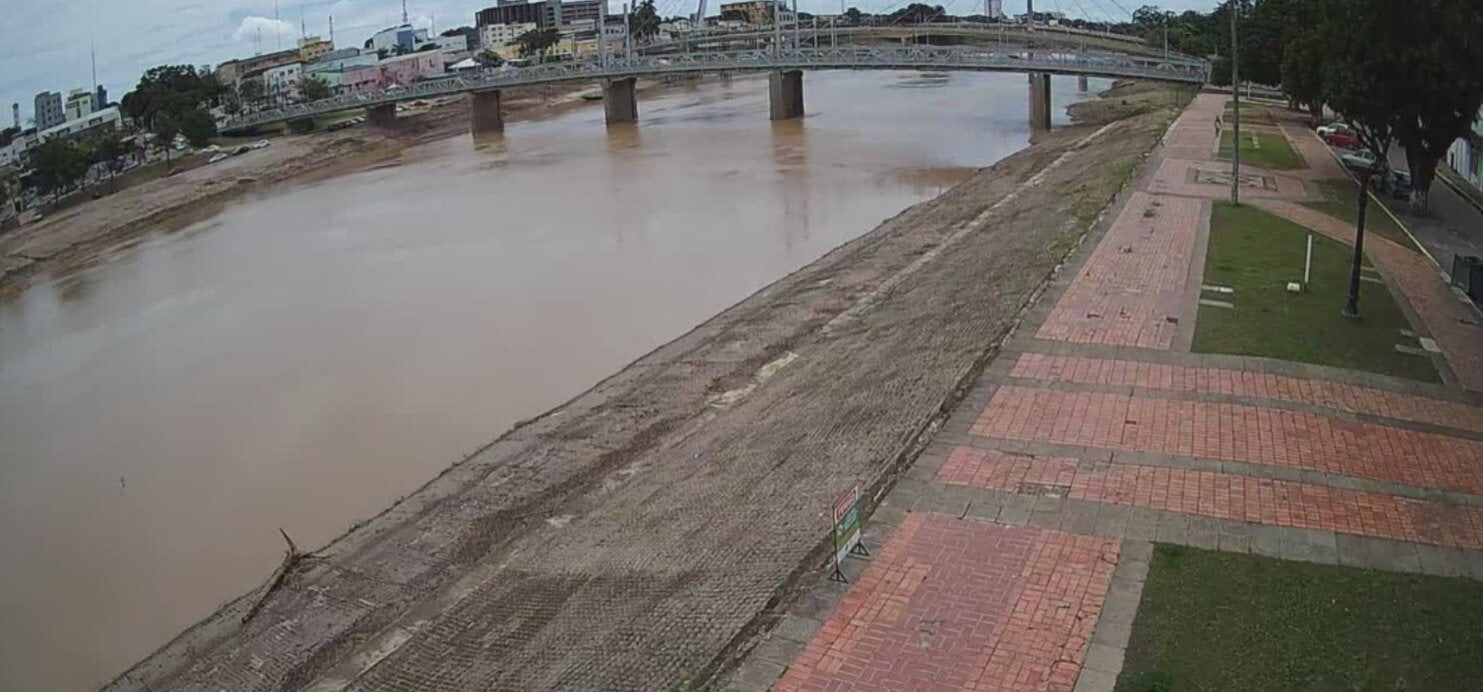 Rio Acre segue em queda e registra 10,59 metros na capital
