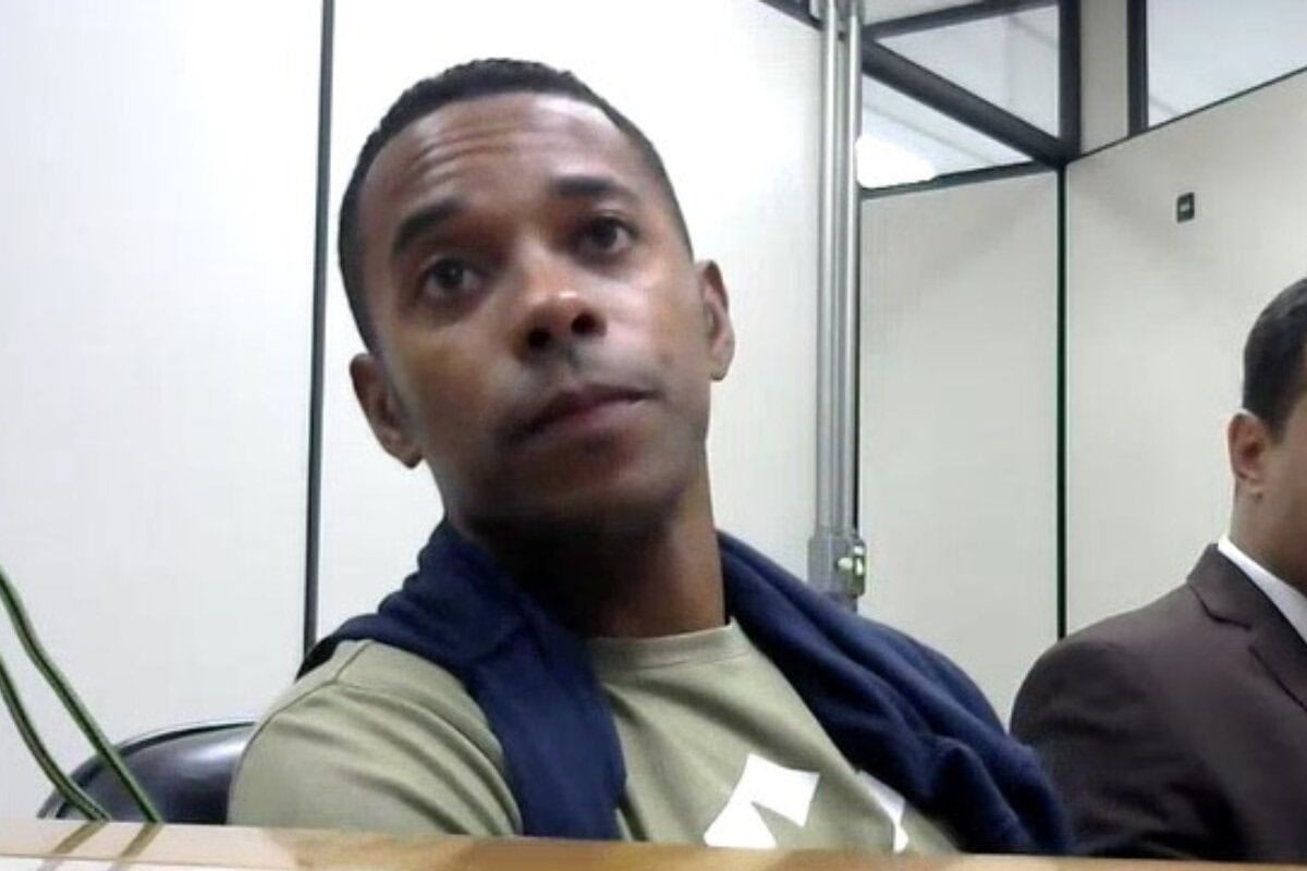 Sem retorno marcado:  Mendes pede vista e suspende julgamento de Robinho no STF