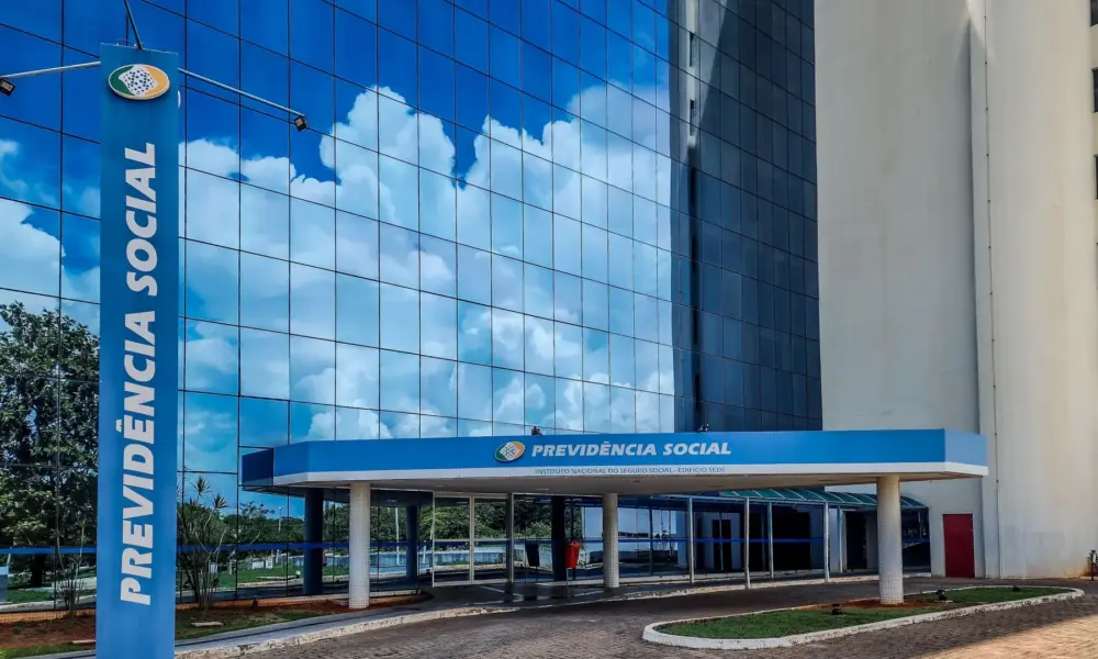 Brasília (DF), 03/11/2023, Prédio do Instituto Nacional do Seguro Social. Edfício sede do INSS. • Rafa Neddermeyer/Agência Brasil