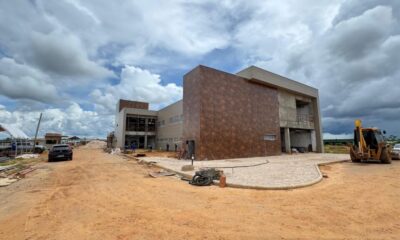 Prédio da primeira etapa se aproxima da fase de conclusão. Foto: Camila Gomes/Seop