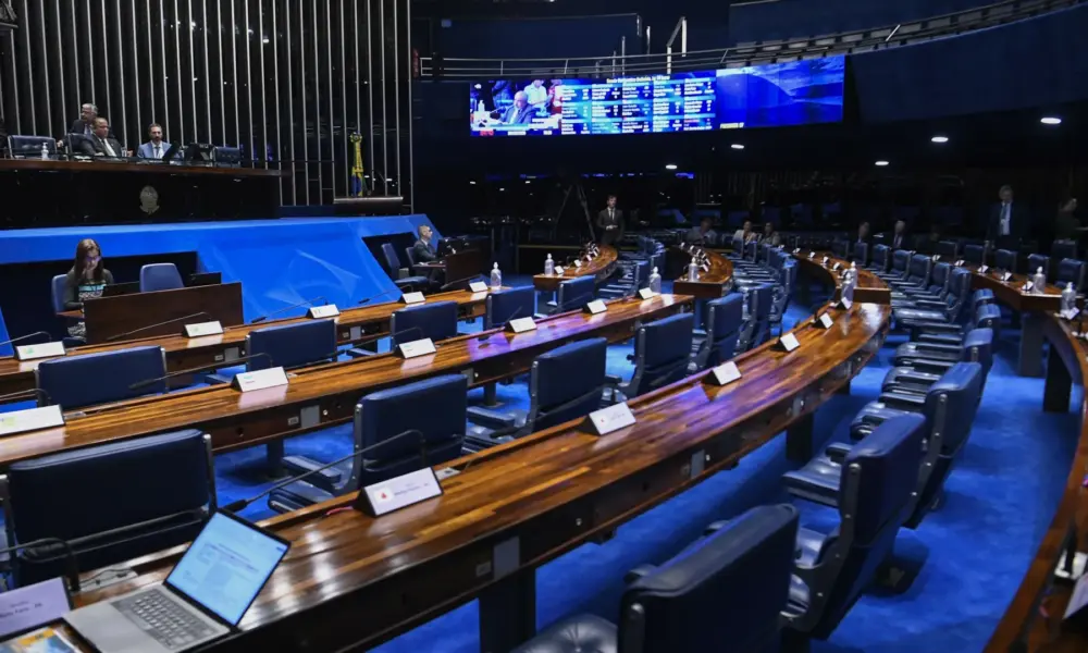 Plenario-do-Senado-Federal-durante-sessao-deliberativa-ordinaria Projeto da reforma ainda precisa de um despacho da Presidência do Senado para começar a ser discutido nas comissões da Casa • Jefferson Rudy/Agência Senado