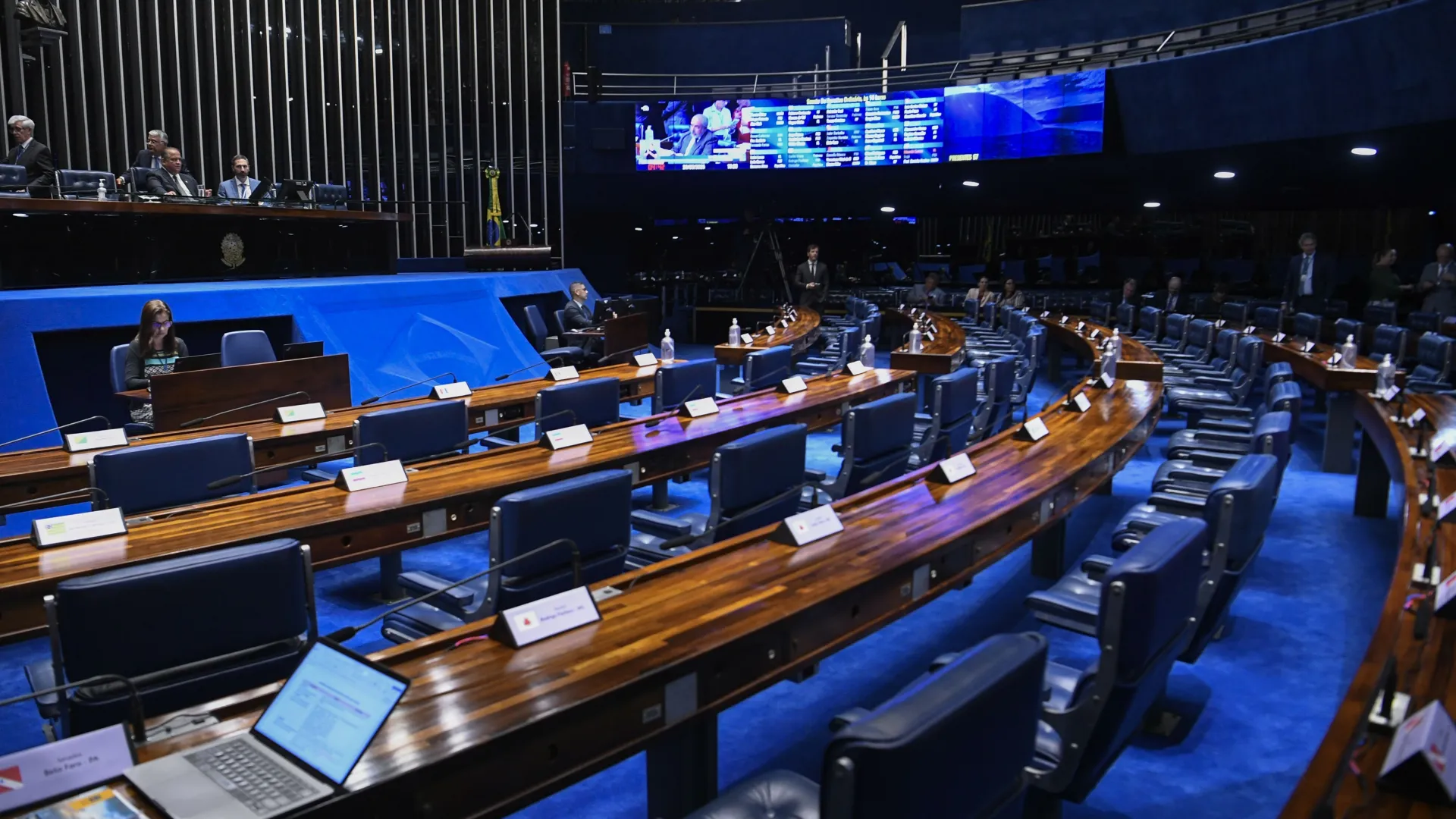 Mudança no Código Civil em análise no Senado propõe novas regras para divórcio e herança