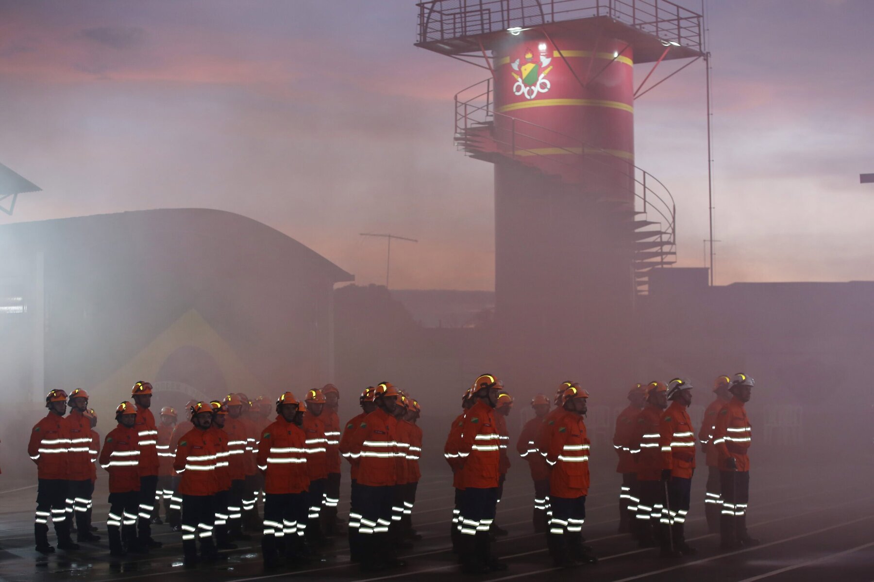 Sejusp realiza entrega de EPIs de combate a incêndios florestais ao Corpo de Bombeiros