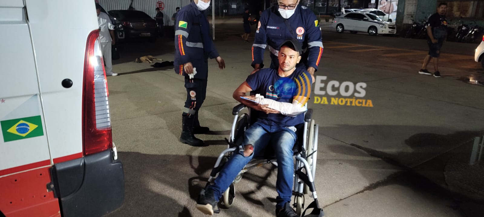 Motociclista fica ferido após acidente em quebra-molas