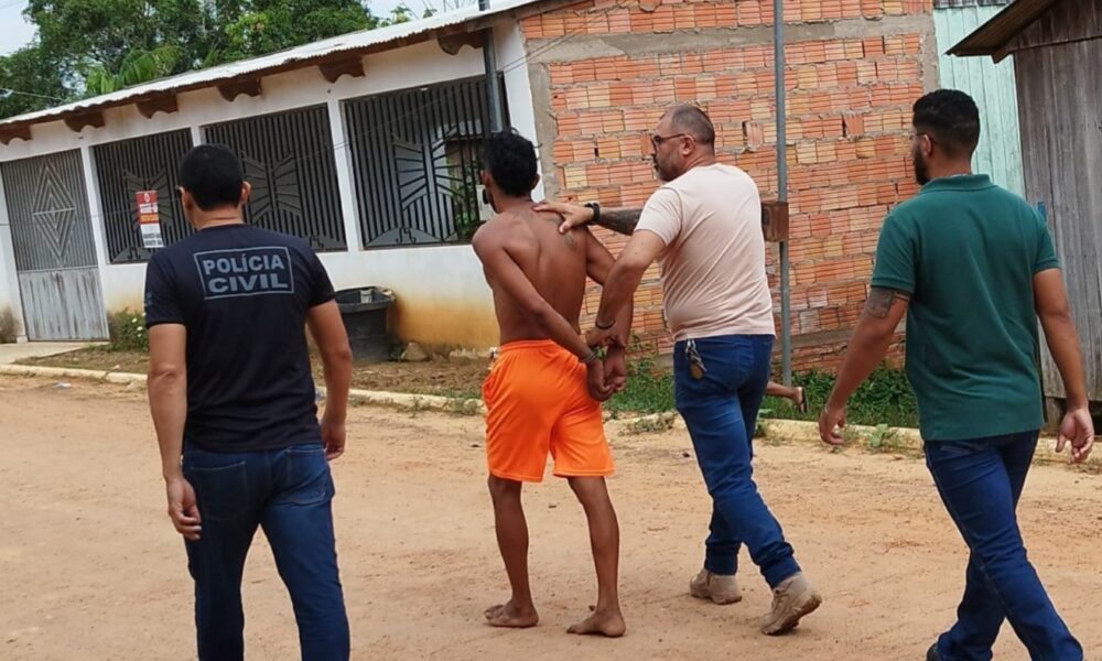WhatsApp Image 2025-04-23 at 16.53.46 Polícia Civil prende homem em flagrante após furto a comércio na Rua Coronel Brandão. Foto: cedida.