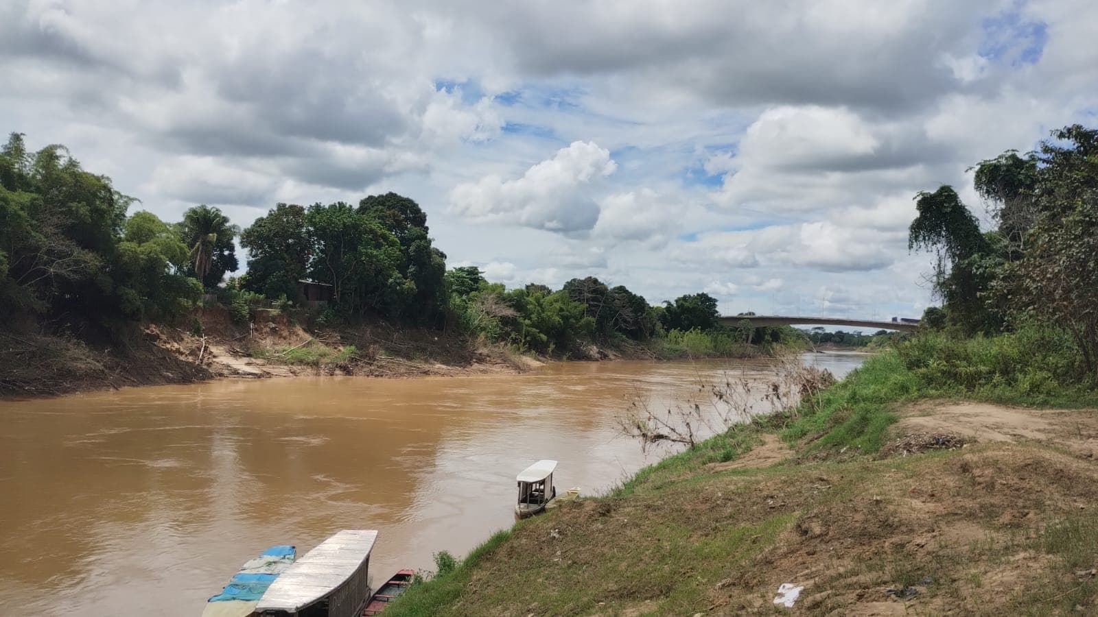Nível do Rio Acre segue em queda e registra 6,06 metros nesta quinta