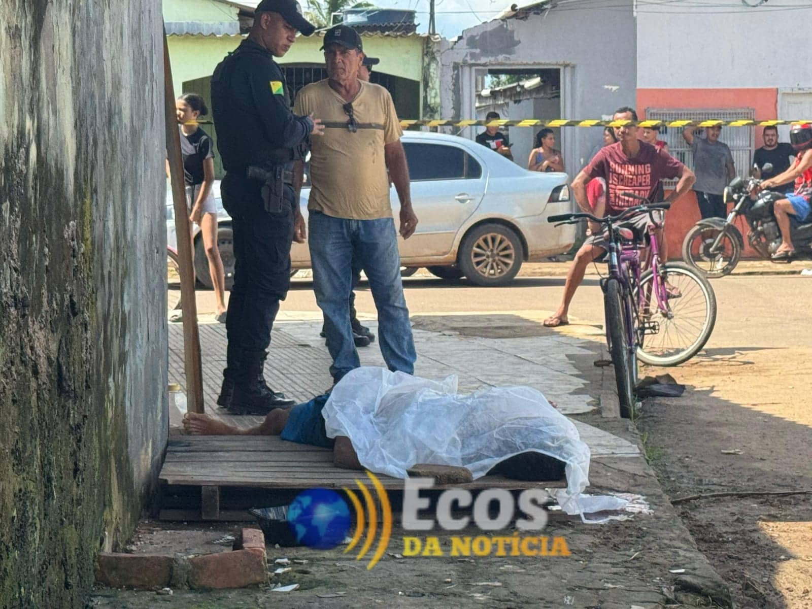 Homem é morto com facada no peito em via pública após discussão  no bairro Bahia Nova, em Rio Branco