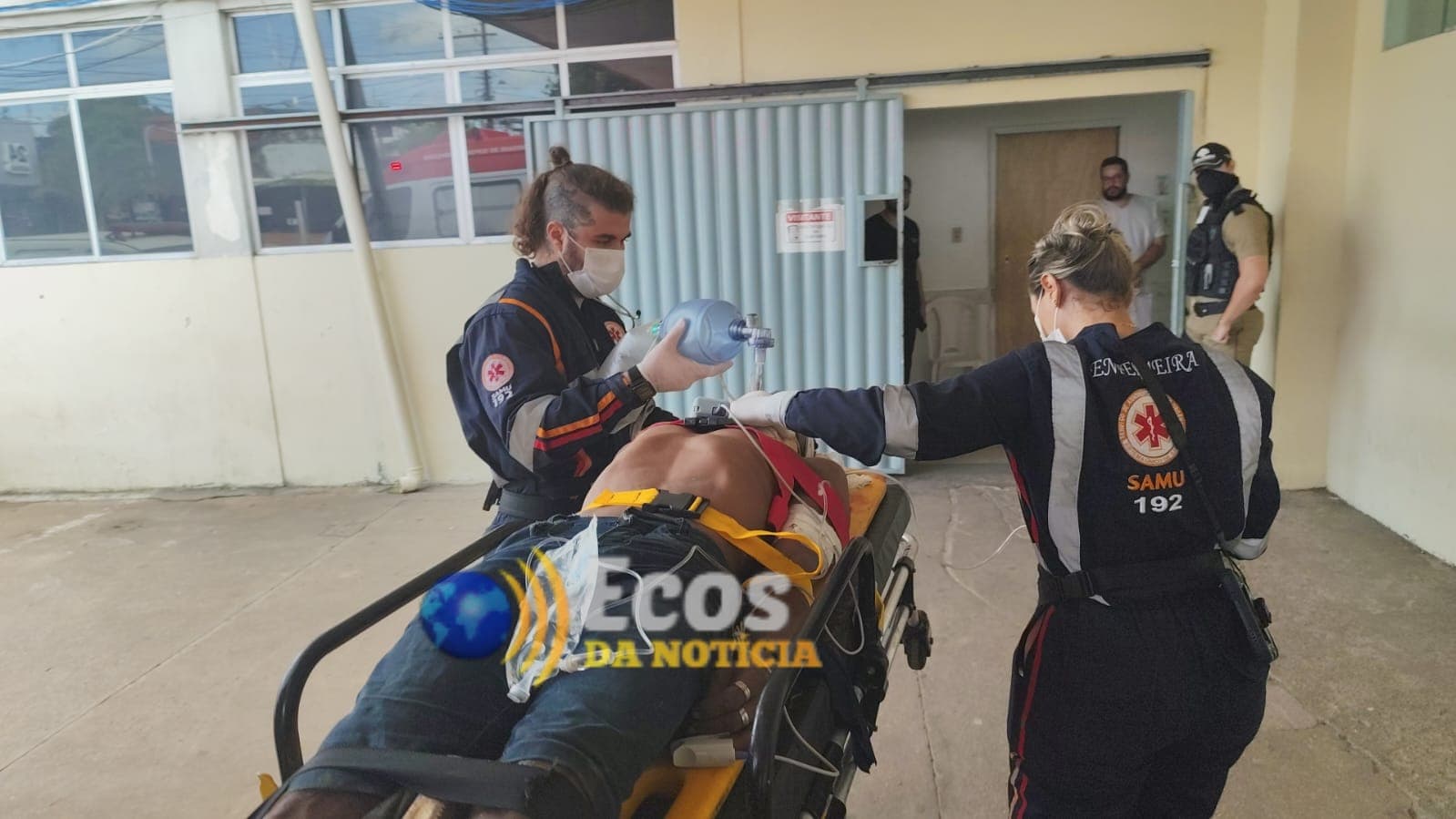 Criminoso é agredido e acaba intubado no PS após roubar mulher na Via Chico Mendes