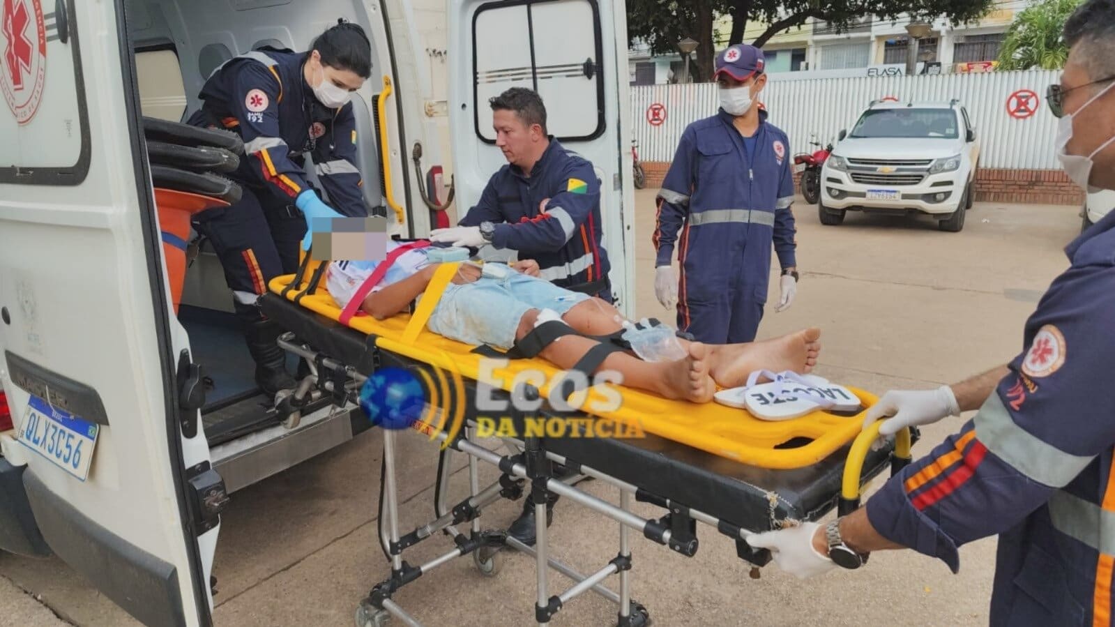 Colisão entre carro e bicicletas deixa dois adolescentes feridos na  Sobral