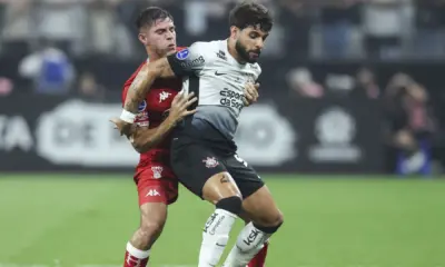 corinthians-huracan-sul-americana-e1743633672449 Lance de Corinthians x Huracán pela Copa Sul-Americana • Alexandre Schneider/Getty Images