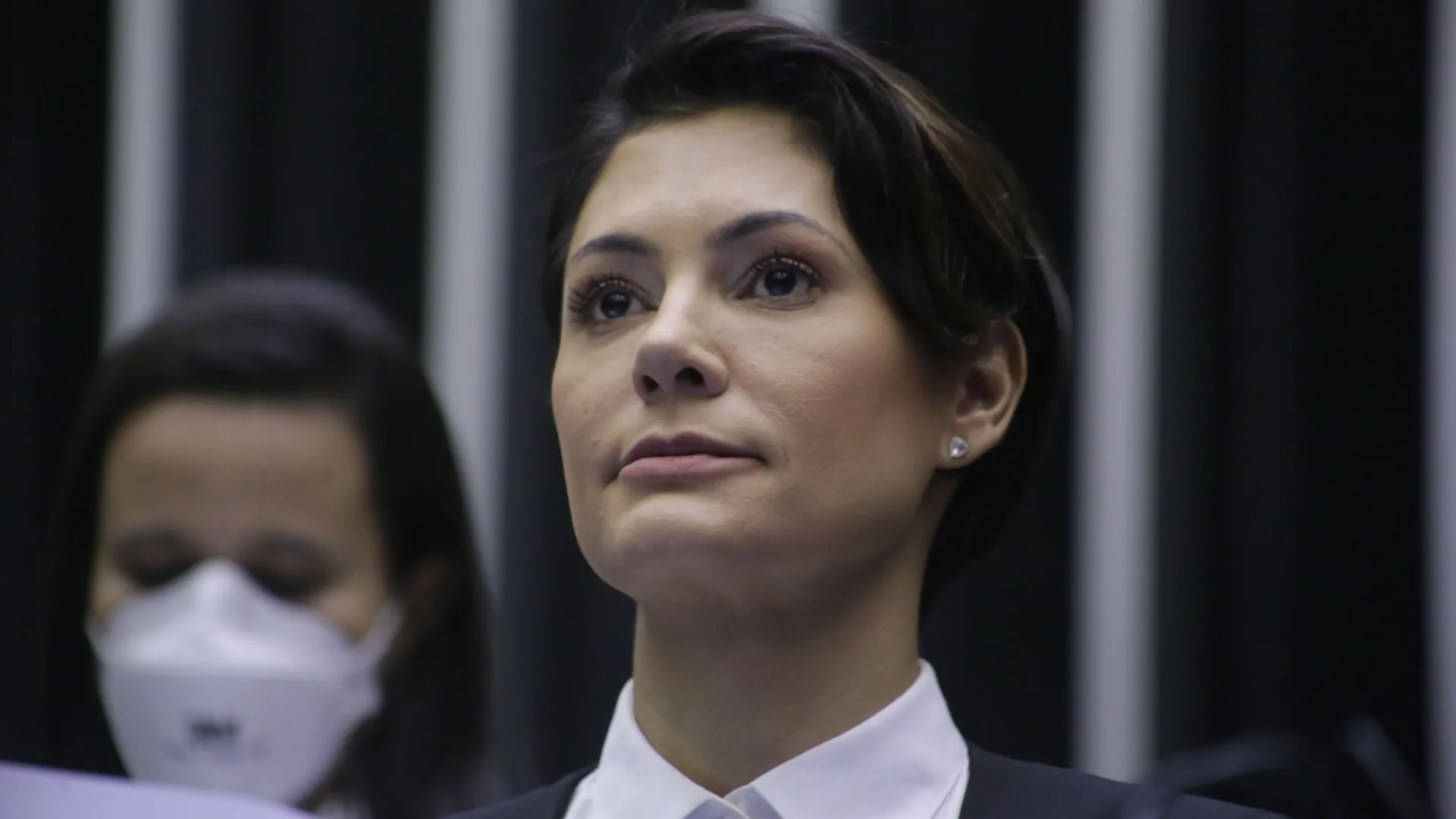 Michelle Bolsonaro tem embate com Mário Frias e faz crítica ao “extremismo”