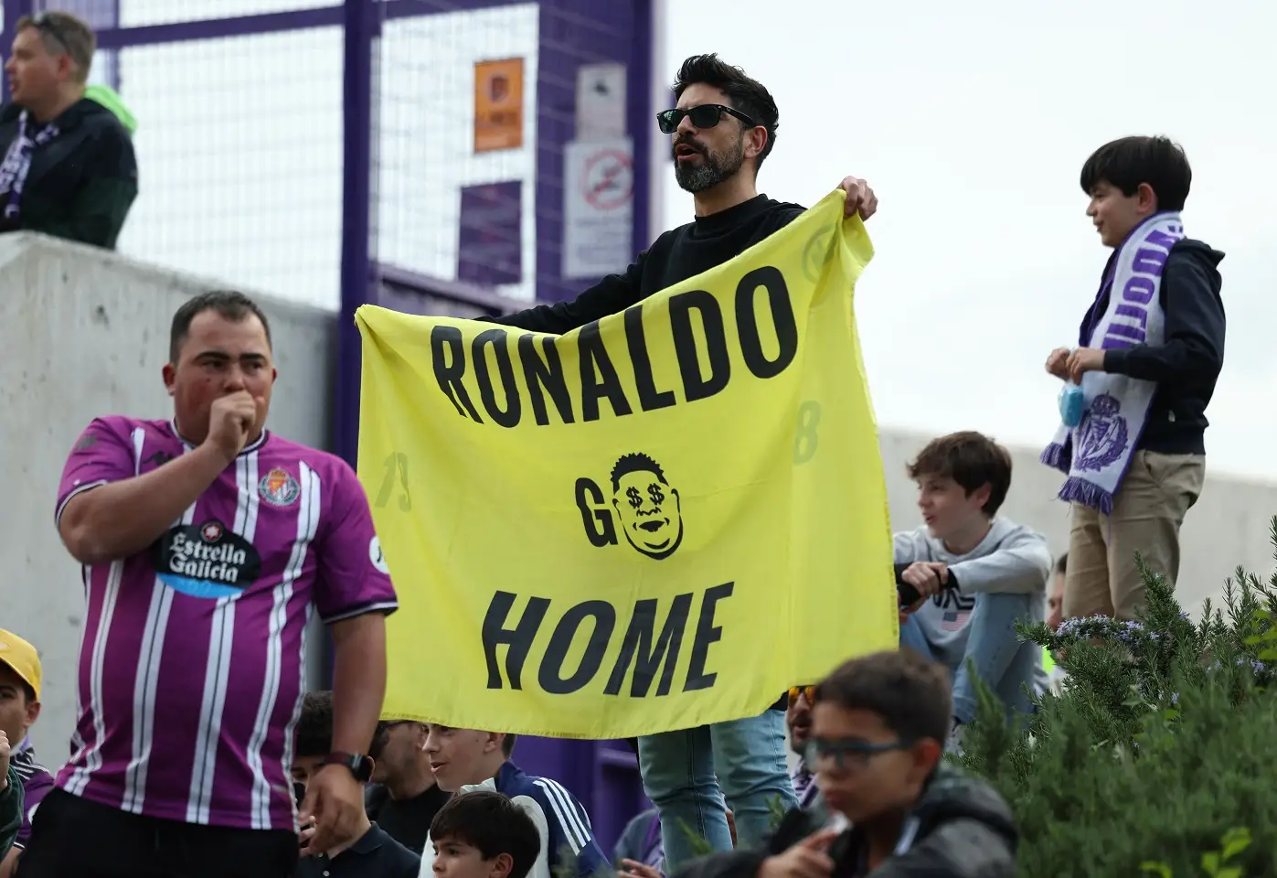 Ronaldo vende participação no Valladolid a grupo americano