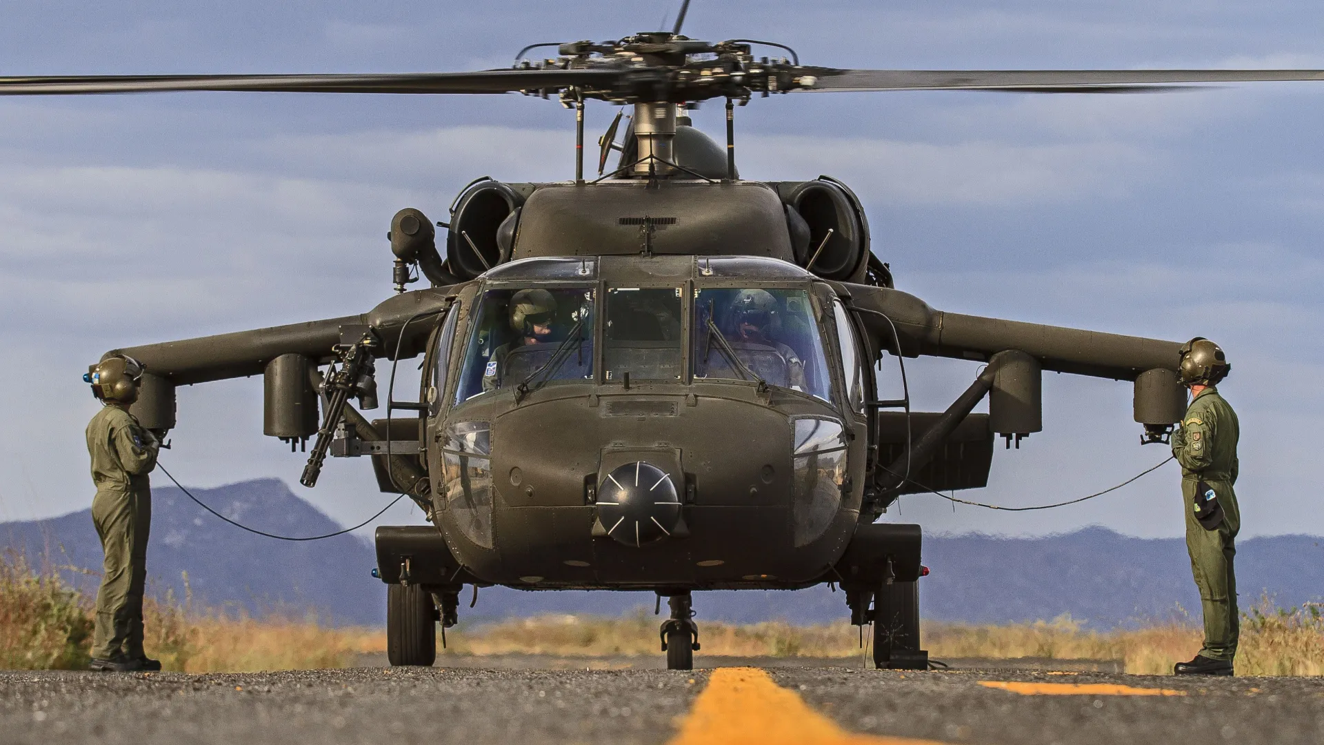 Polícia do Rio de Janeiro vai usar helicóptero de guerra dos Estados Unidos em operações