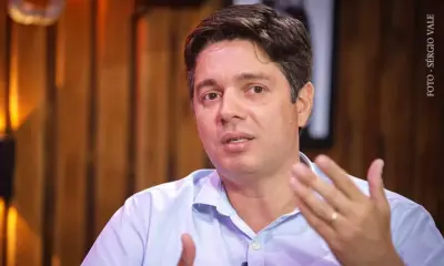 MARCELO-BAR-jpg MARCELO-BAR-jpg