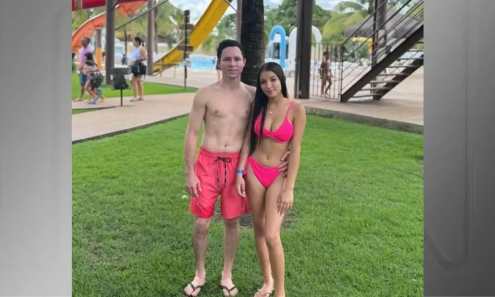 Médico mata namorada de 15 anos • Reprodução