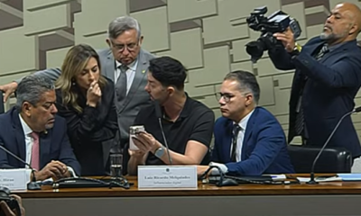 Influenciador digital Rico Melquíades aposta R$ 4 durante CPI das Bets, a pedido da senadora Soraya Thronicke, e ganha R$ 12 (Reprodução/YouTube/TV Senado)