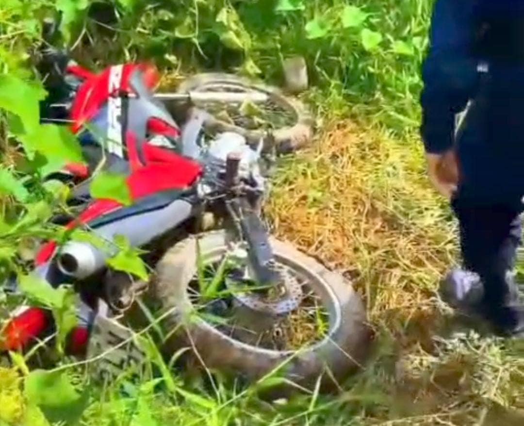 Motocicleta furtada é recuperada pela Polícia Militar em Feijó