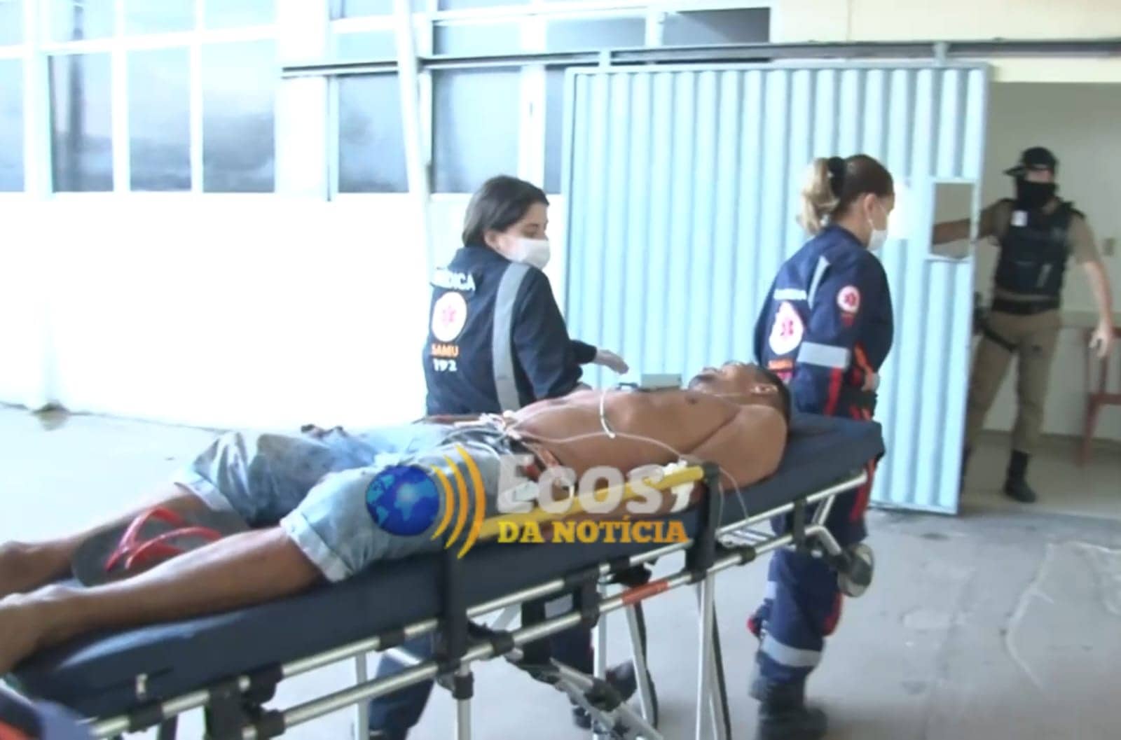 Dependente químico é ferido com golpes de faca em “boca de fumo” e tem vísceras expostas em Rio Branco