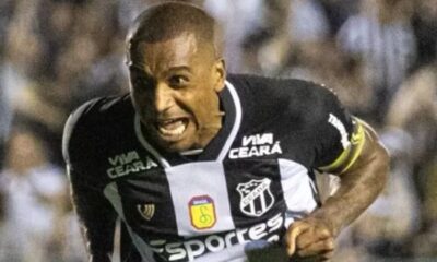 cearaganhou Marllon celebra gol do Ceará sobre o Vitória em jogo do Brasileirão
Imagem: Lucas Emanuel/AGIF