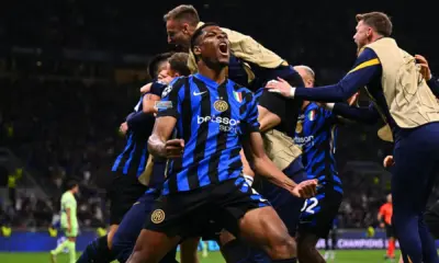 Jogadores da Inter de Milão comemora o primeiro gol na partida contra o Barcelona, pela semifinal da Champions • Divulgação/Inter